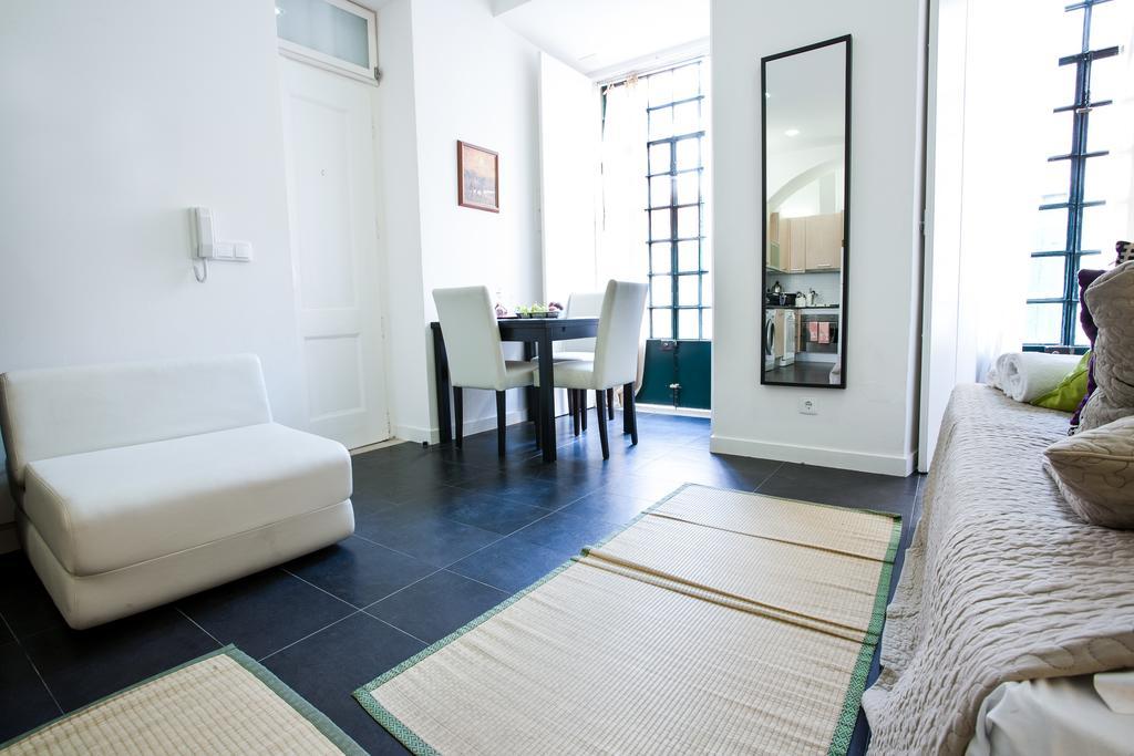 Downtown Apartments Bica Lisbon Luaran gambar