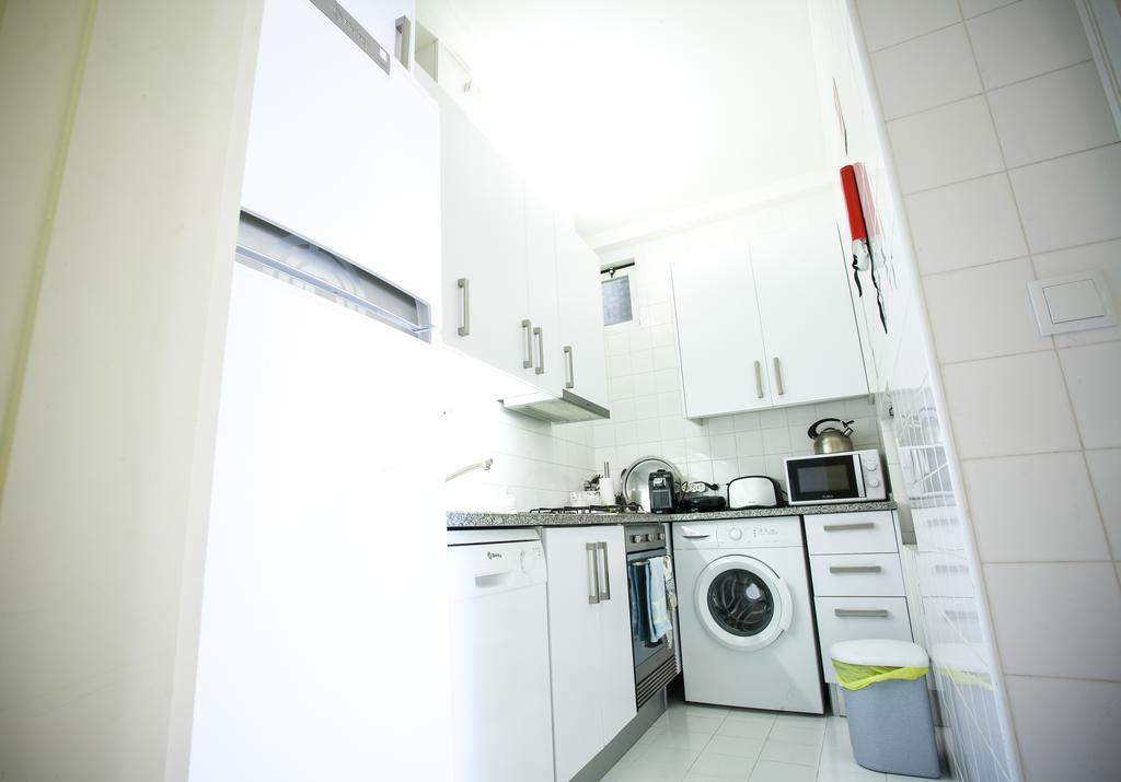 Downtown Apartments Bica Lisbon Luaran gambar