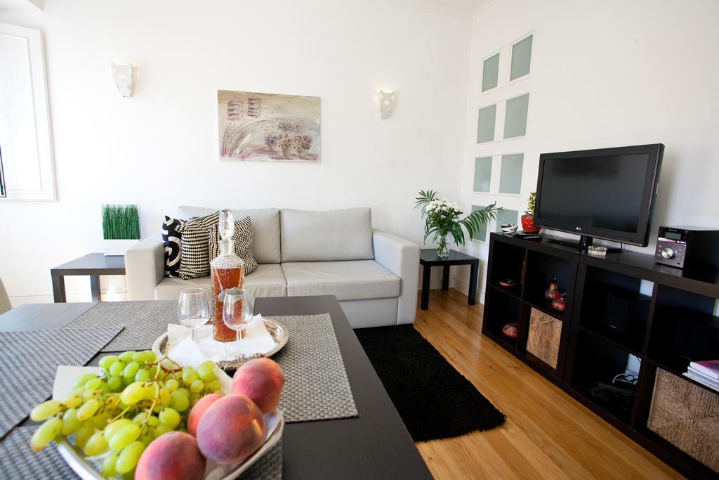 Downtown Apartments Bica Lisbon Luaran gambar