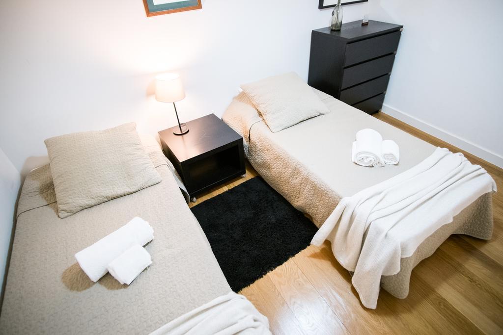 Downtown Apartments Bica Lisbon Luaran gambar