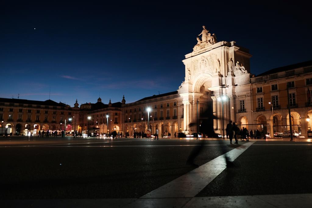 Downtown Apartments Bica Lisbon Luaran gambar