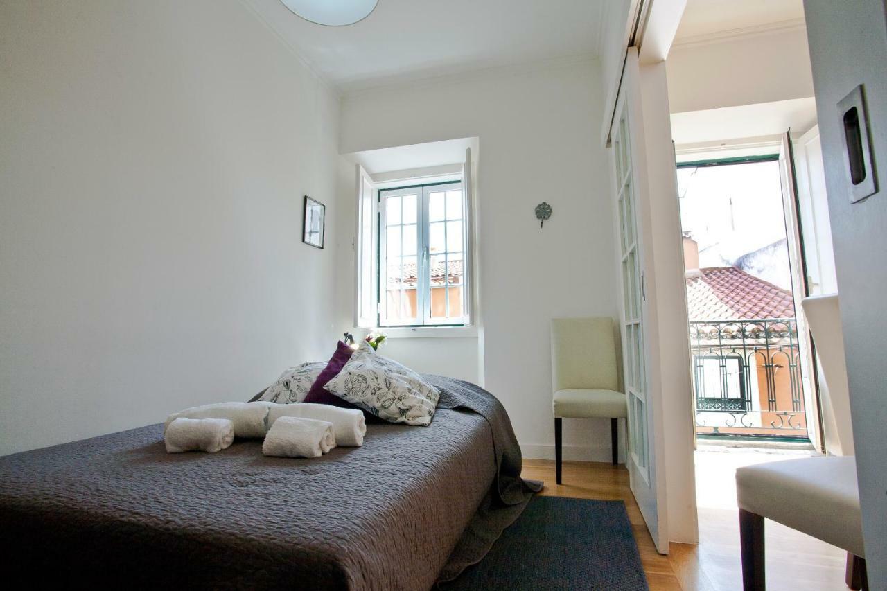 Downtown Apartments Bica Lisbon Luaran gambar